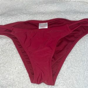 CINCHED BACK BIKINI BOTTOM (not cheeky)
